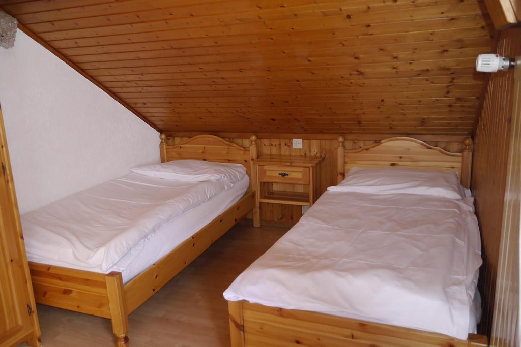 Hotel - Petit-Dejeuner Le Trift Zinal Bilik gambar