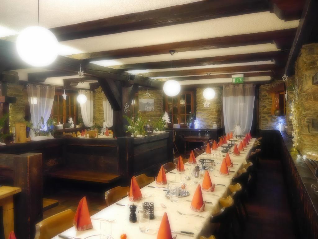 Hotel - Petit-Dejeuner Le Trift Zinal Luaran gambar