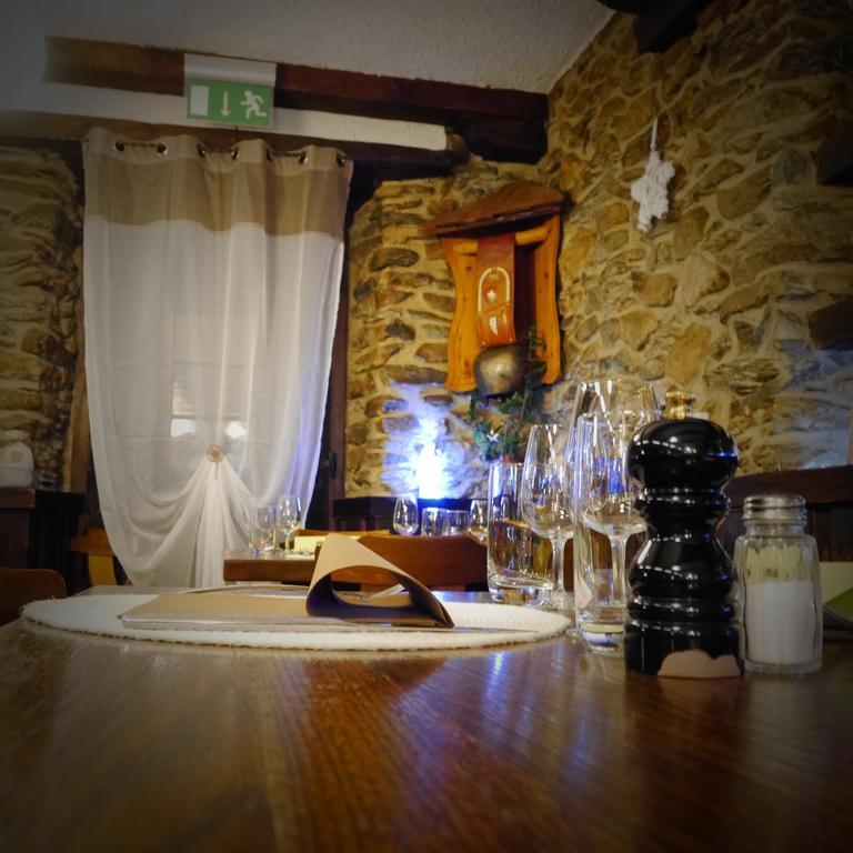Hotel - Petit-Dejeuner Le Trift Zinal Luaran gambar